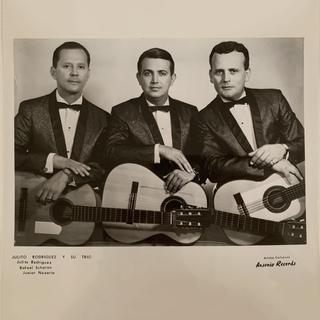 Julito Rodriguez y su Trio