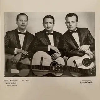 Julito Rodriguez y su Trio