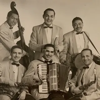 Dioris Valladares con su Conjunto Típico