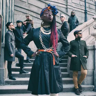 Shirley Davis & The Silverbacks